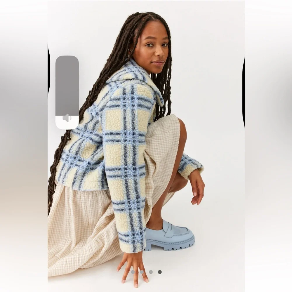 Damson Madder Alfie Sherpa Plaid Cardigan - Picture 5 of 9